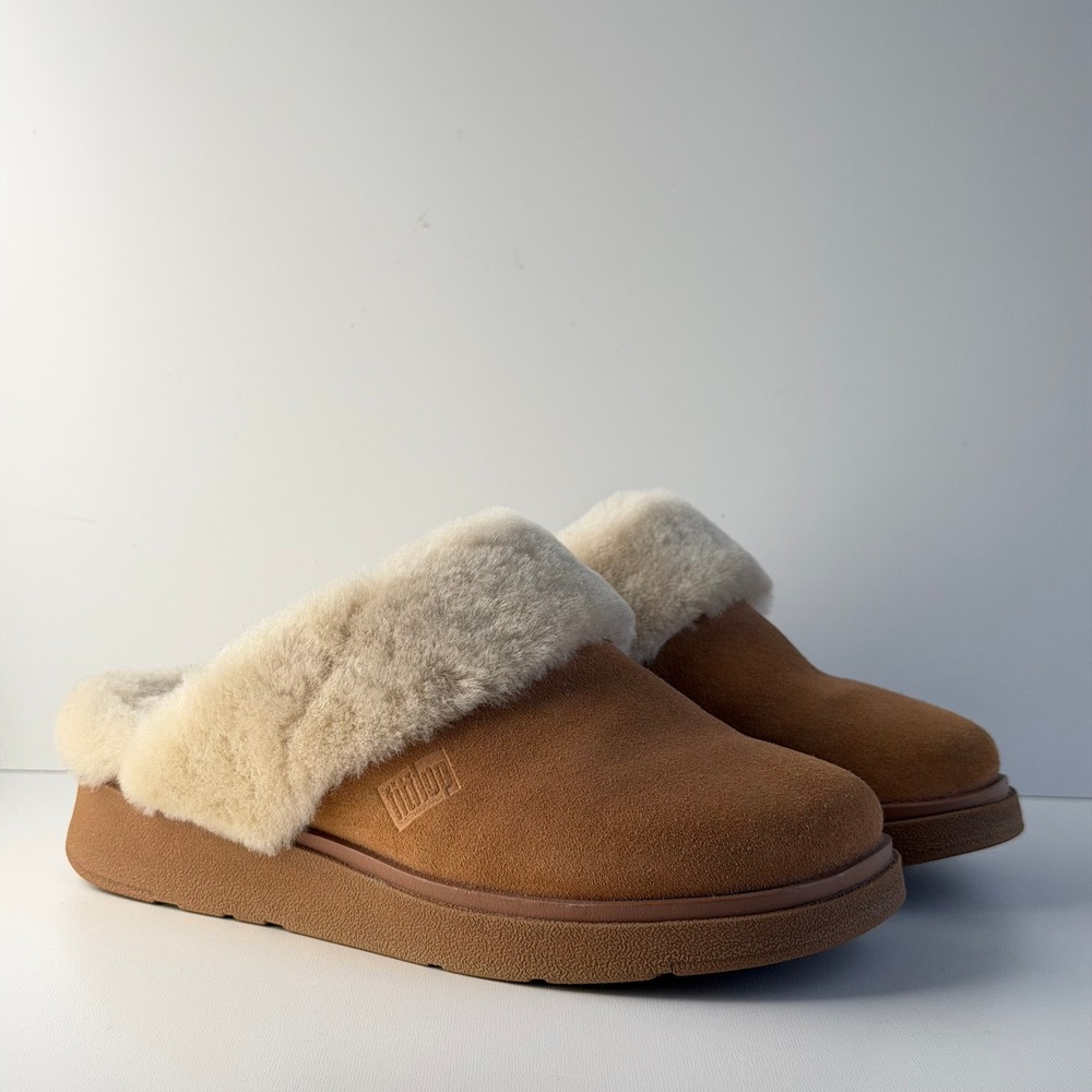 FitFlop Loaff Snug Suede Slippers Womens 5 Tan Shearling Lined Clogs Comfort